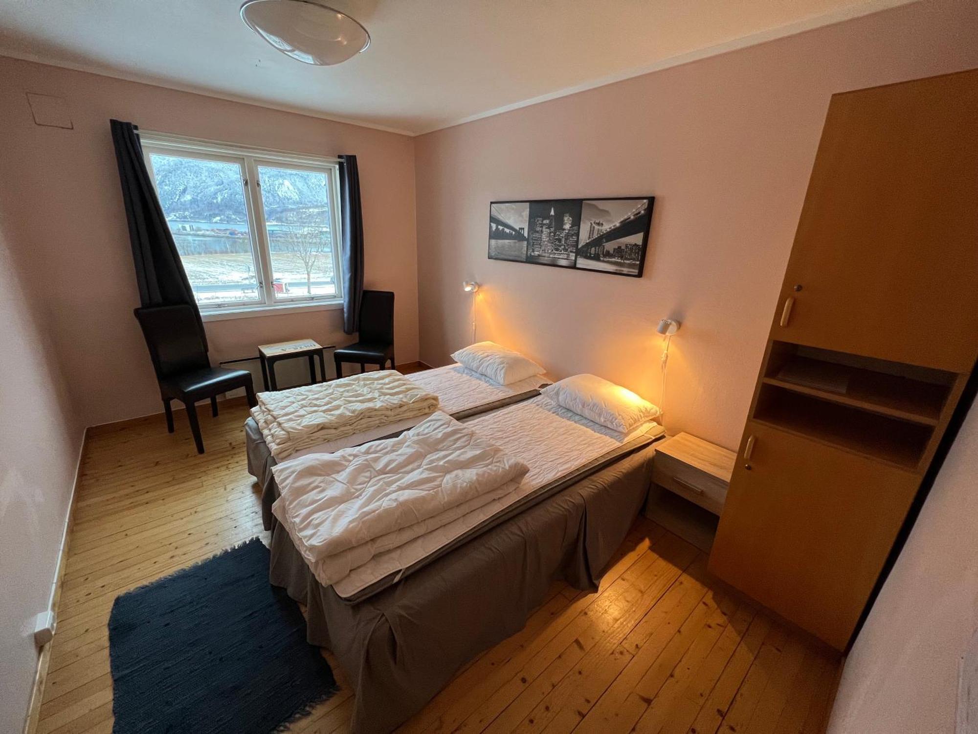Andalsnes Hostel Pokoj fotografie